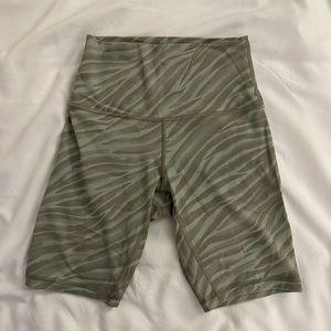 Lululemon Align Short 8”